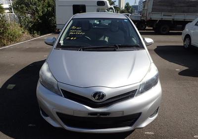 Vitz 2011 Front View